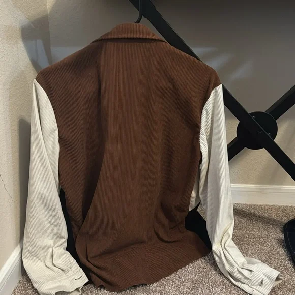 Multicolor Button-Up - Picture 2 of 2